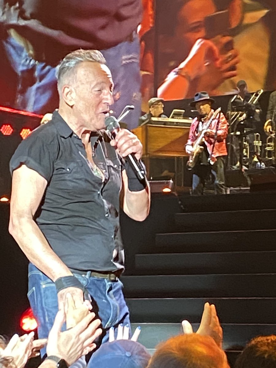 #BSTHydePark #Springsteen  thanks for a great birthday bash #BruceSpringsteen  🙏