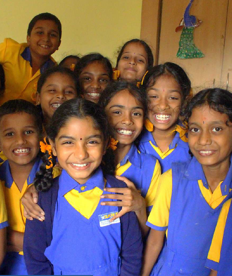 ayvens_group's tweet photo. We were very happy to renew our partnership with @sukrupa, an Indian non-profit charitable organization providing aid to underprivileged children and especially girls, by empowering them socially, economically and culturally. Building a brighter future starts now! #MoveForGood https://t.co/eVYUPUvENl