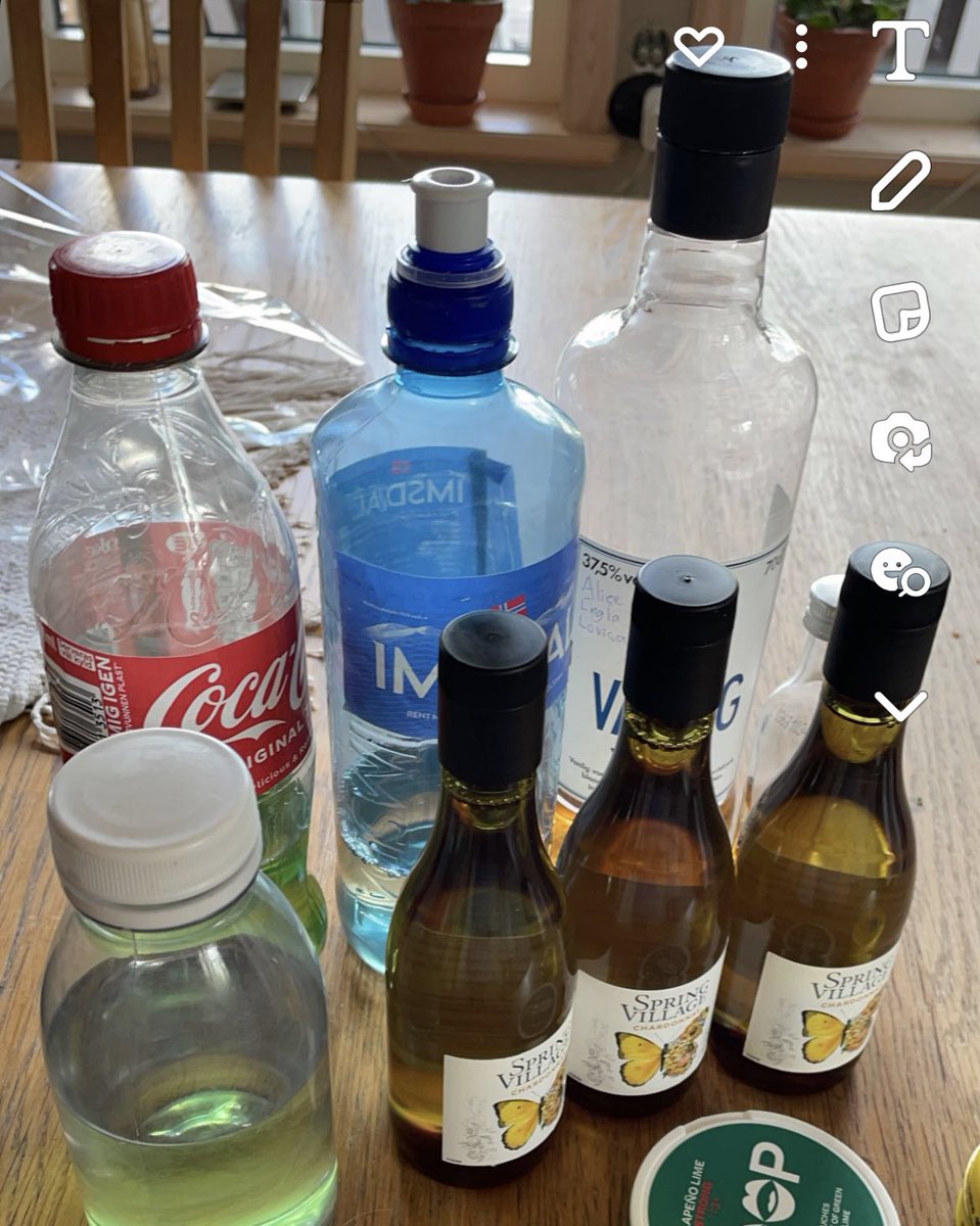 lousoddity's tweet photo. day 3 of drinking here we go 🔥🔥🔥🔥🔥 https://t.co/qMqOwwPI7z
