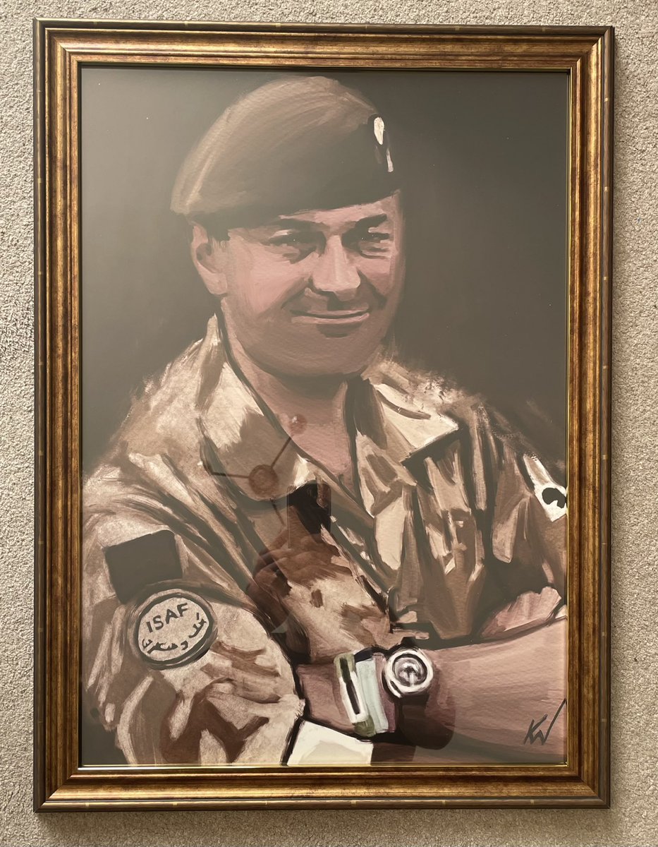 LT COL Rupert Thorneloe, MBE was a British Army officer who fell in action on 1 July 2009 near Lashkar Gah, Afghanistan who’s portrait is now framed up for the Welsh Guards @WelshGds @WelfareWelsh @dean1wg #wewillrememberthem #WelshGuards #Afghan #BritishArmyOfficer