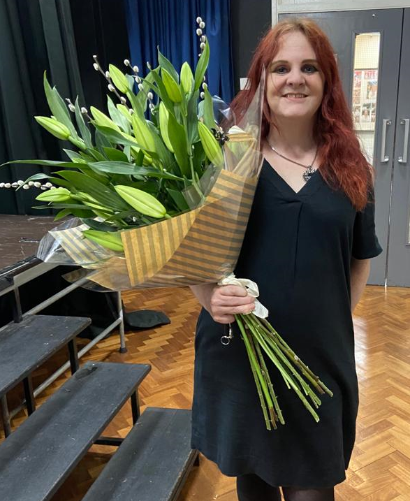 batleygirls's tweet photo. Oh what a night! The school show was a hit with full houses at both the matinee &amp; evening performances!! 👏👏
And we said farewell to our brilliant production lead since 2010 🥲 💐
We also raised over £150 plus shopping for @BatleyFoodBank with more donations still coming in...💫 https://t.co/gCNPVuiM0n