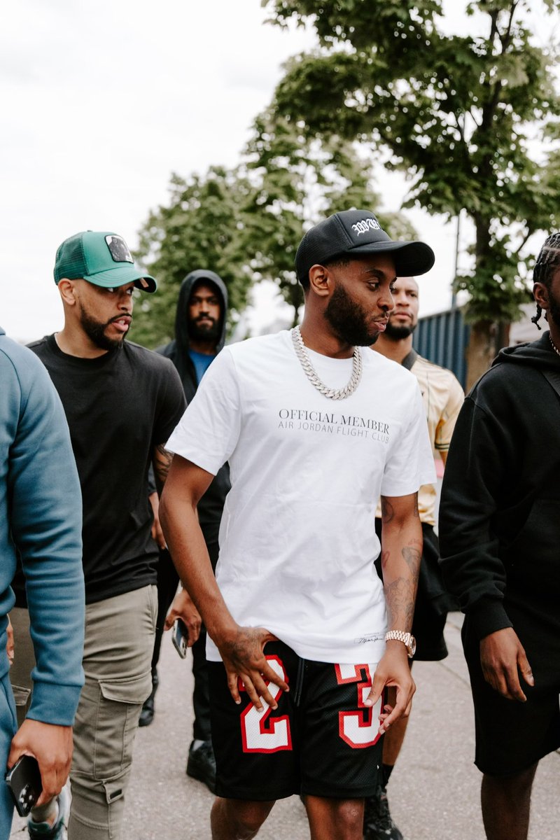 WUWUCOOO's tweet photo. Dirtbike LB wearing our “OG” wuwu trucker cap for the #dblockeurope show at #rollingloud 🧱 #dbeworld 🌍 https://t.co/foZDR18NI2