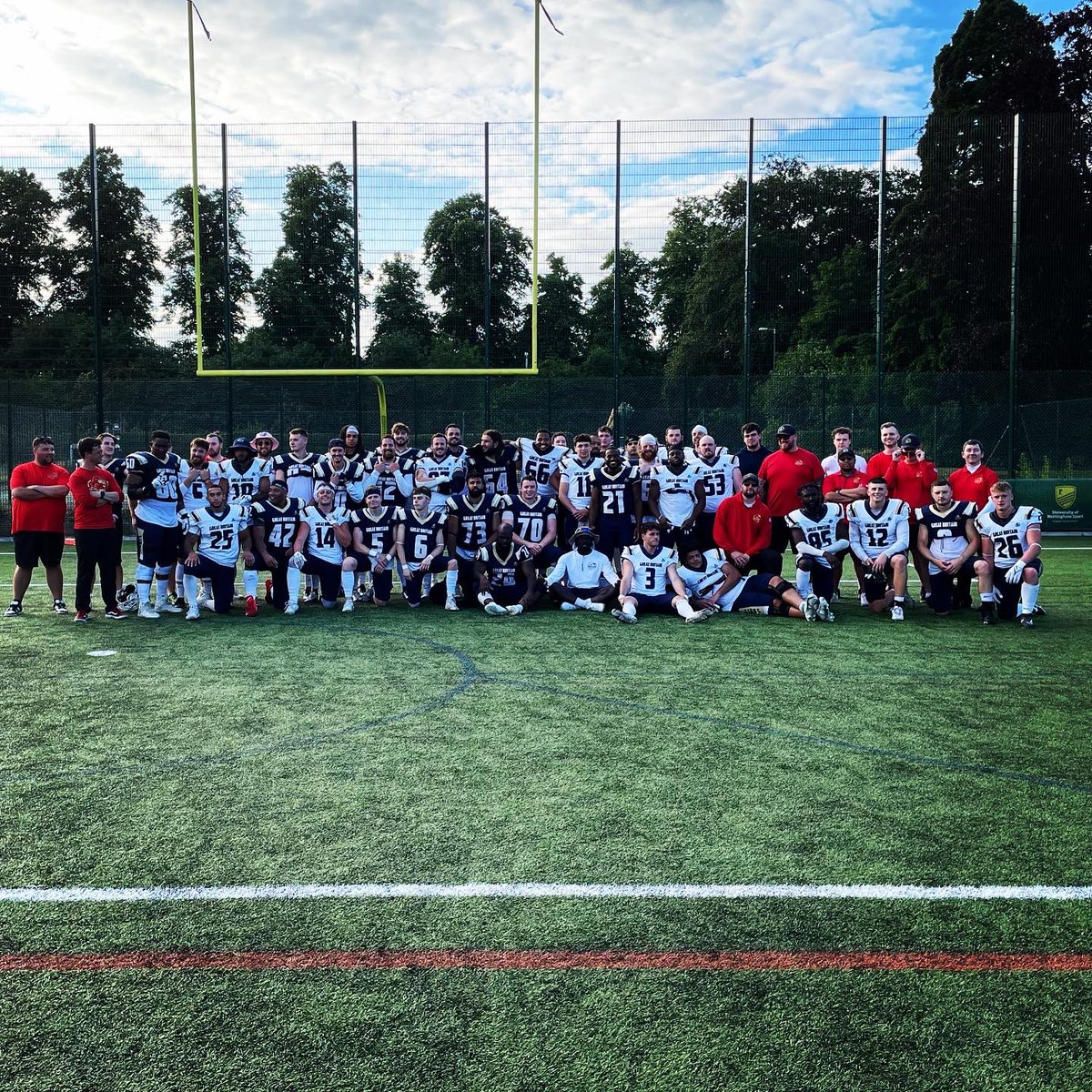 CoachLillis's tweet photo. GB Offence 🇬🇧 🦁 #TheShow https://t.co/uCECqmzMxF