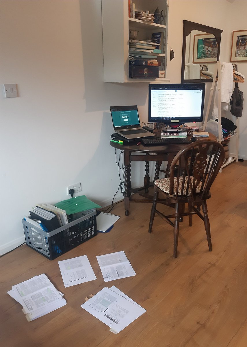 LGuedemann's tweet photo. What an amazing privilege to be writing my PhD thesis in the Devon countryside. After 4 days of self-chosen solitude, I have convinced myself that the cows are cheering me on for every written word. 
#phdlife #writinglife https://t.co/l9gtzImjyQ