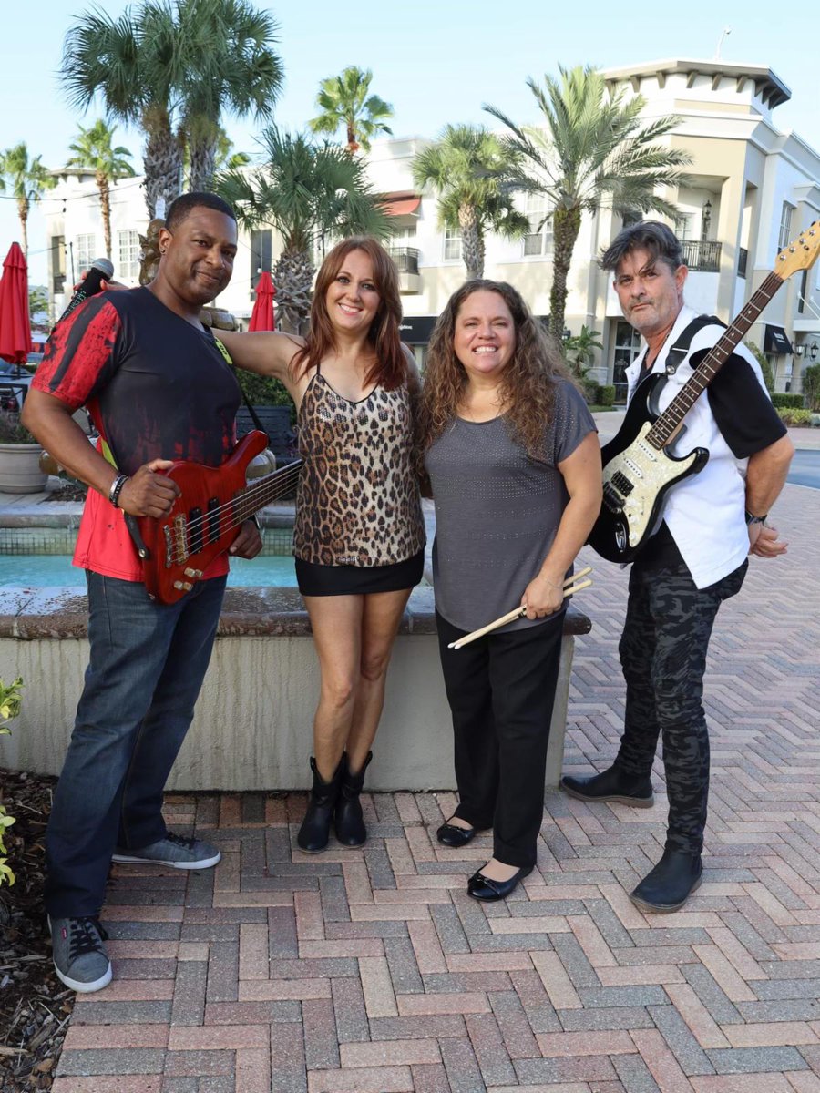 Join us as SASS takes the stage from 6-10 PM!