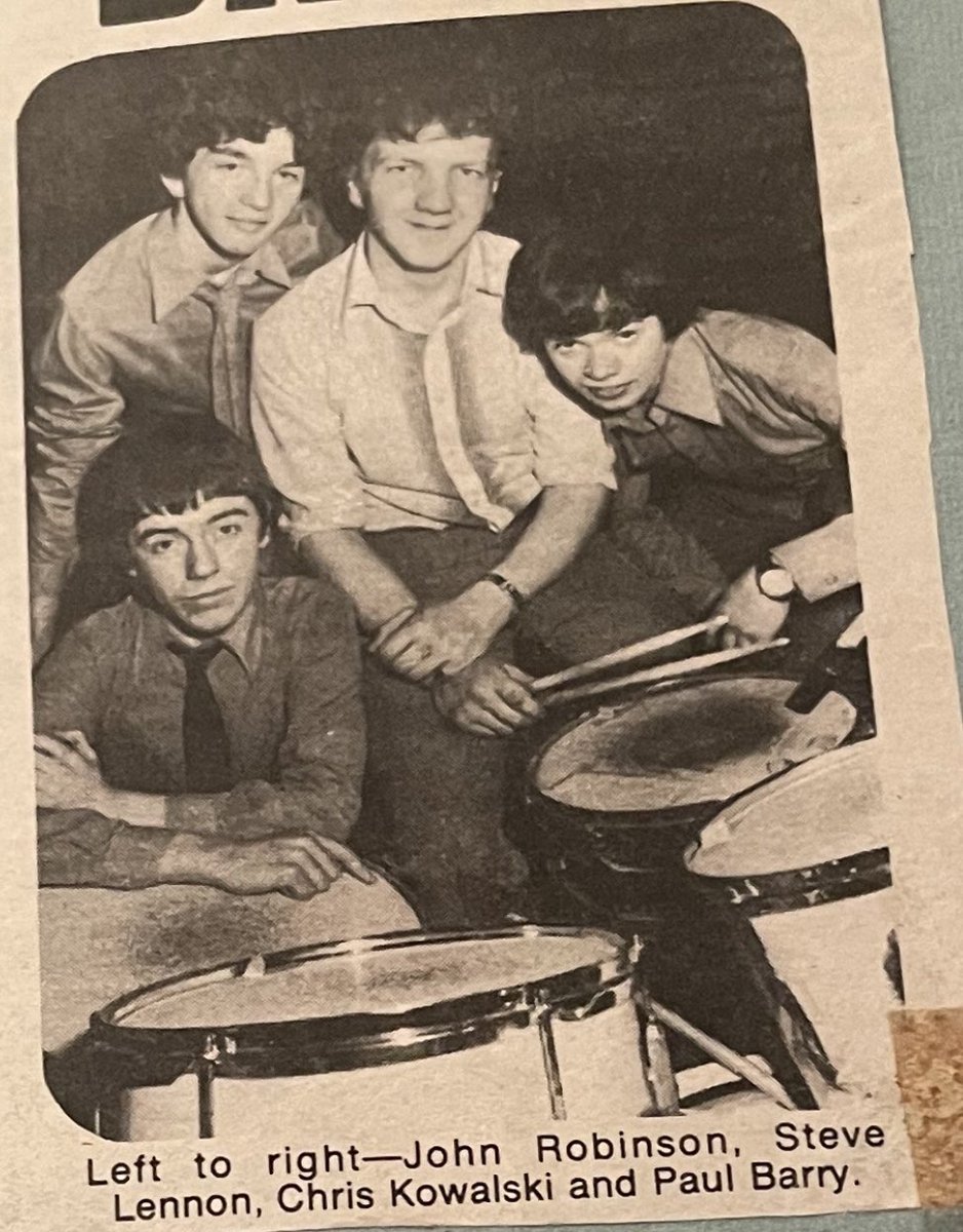 LennonStephen's tweet photo. #TheQuestions back in the day. #zoomrecords https://t.co/WLqB1hdBxT