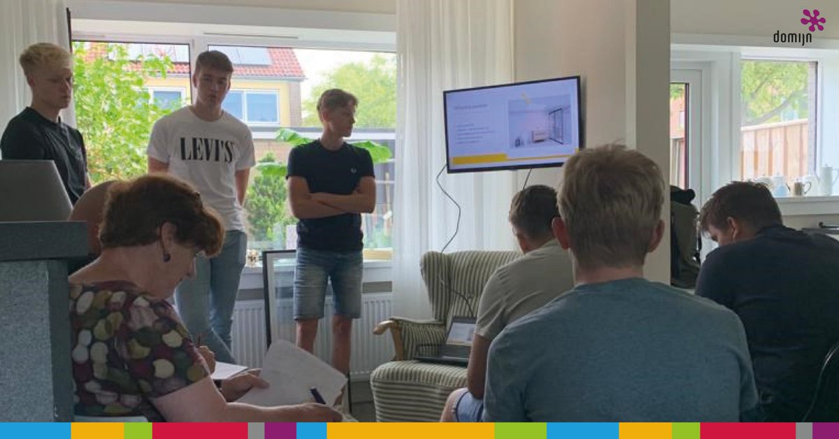BOUWTALENTEN VAN DE TOEKOMST | 12 Bouwkunde studenten van het ROC van Twente presenteerden hun  plannen voor de maximale verduurzaming van een woning.  De presentaties waren super en iedereen kreeg een goede beoordeling! Applaus! 👏 
linkedin.com/feed/update/ur…