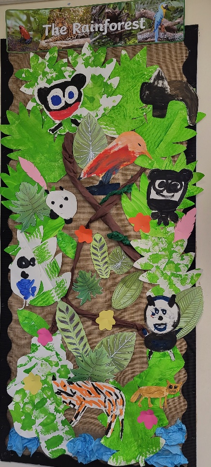 Phoenix_BSA's tweet photo. This week we have been discussing and finding out about the Amazon Rainforest and deforestation around the world. Also, thinking about being kind and how we can help each other and our planet. 
#bekind #brackensdalespencer https://t.co/CDICAKjfzj