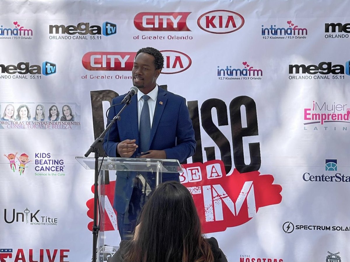 AllenLEllison's tweet image. Complaining about a problem consumes the same energy as thinking of a solution or taking action. Let's redirect our energy towards proactive problem-solving. Together, we can make a difference and shape a brighter future. #BeTheSolution #TakeAction #UnitedForAmerica💙🇺🇸