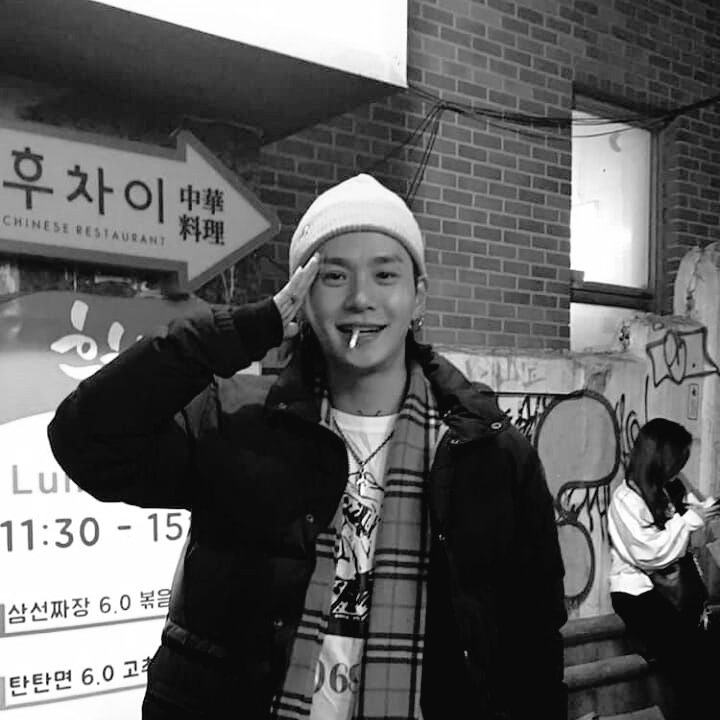 ️️ 

️️ ️      

️️ ️       cigarette date with mas dony 🫢

️️ ️      

️