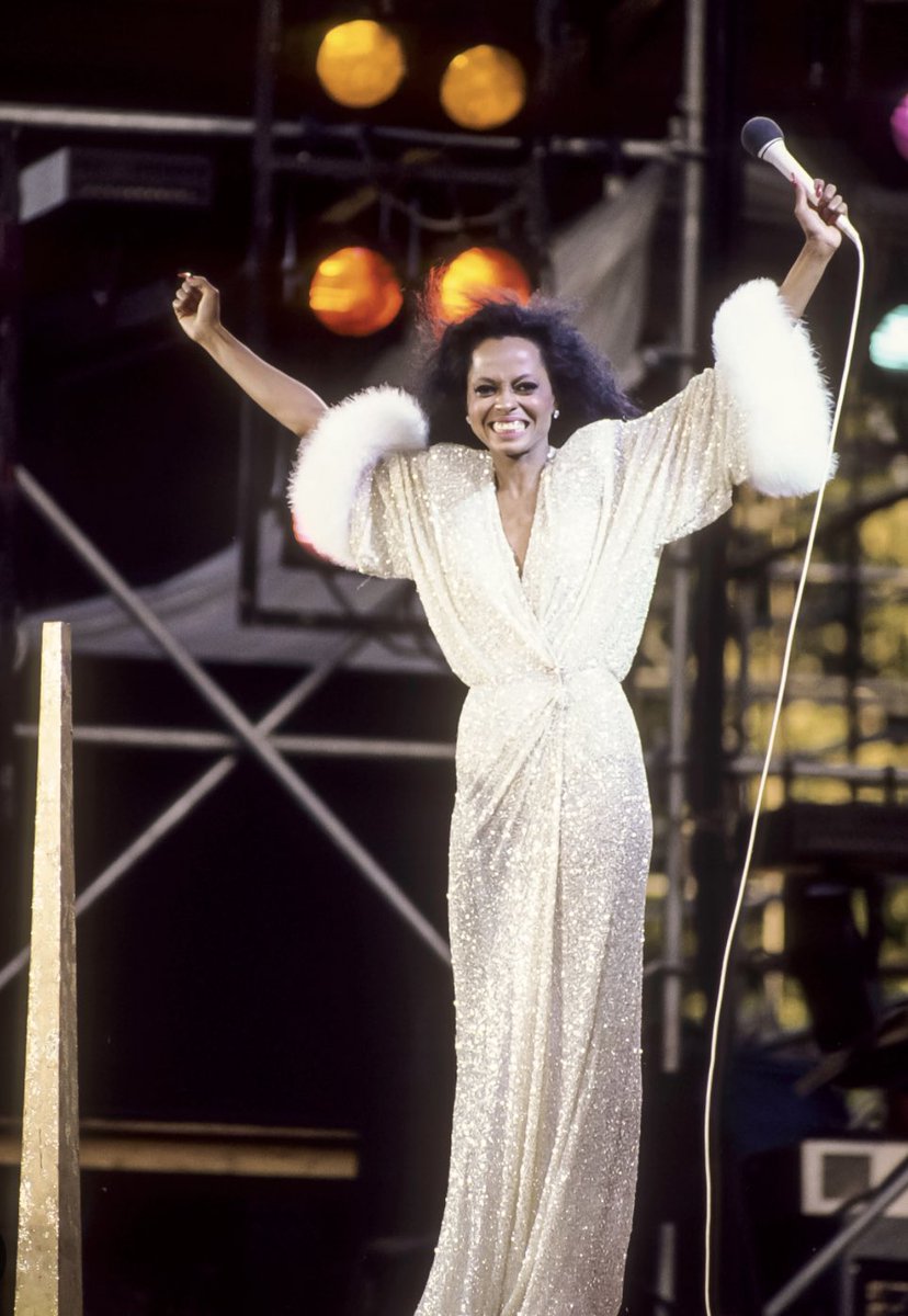 RayCornelius tweet media