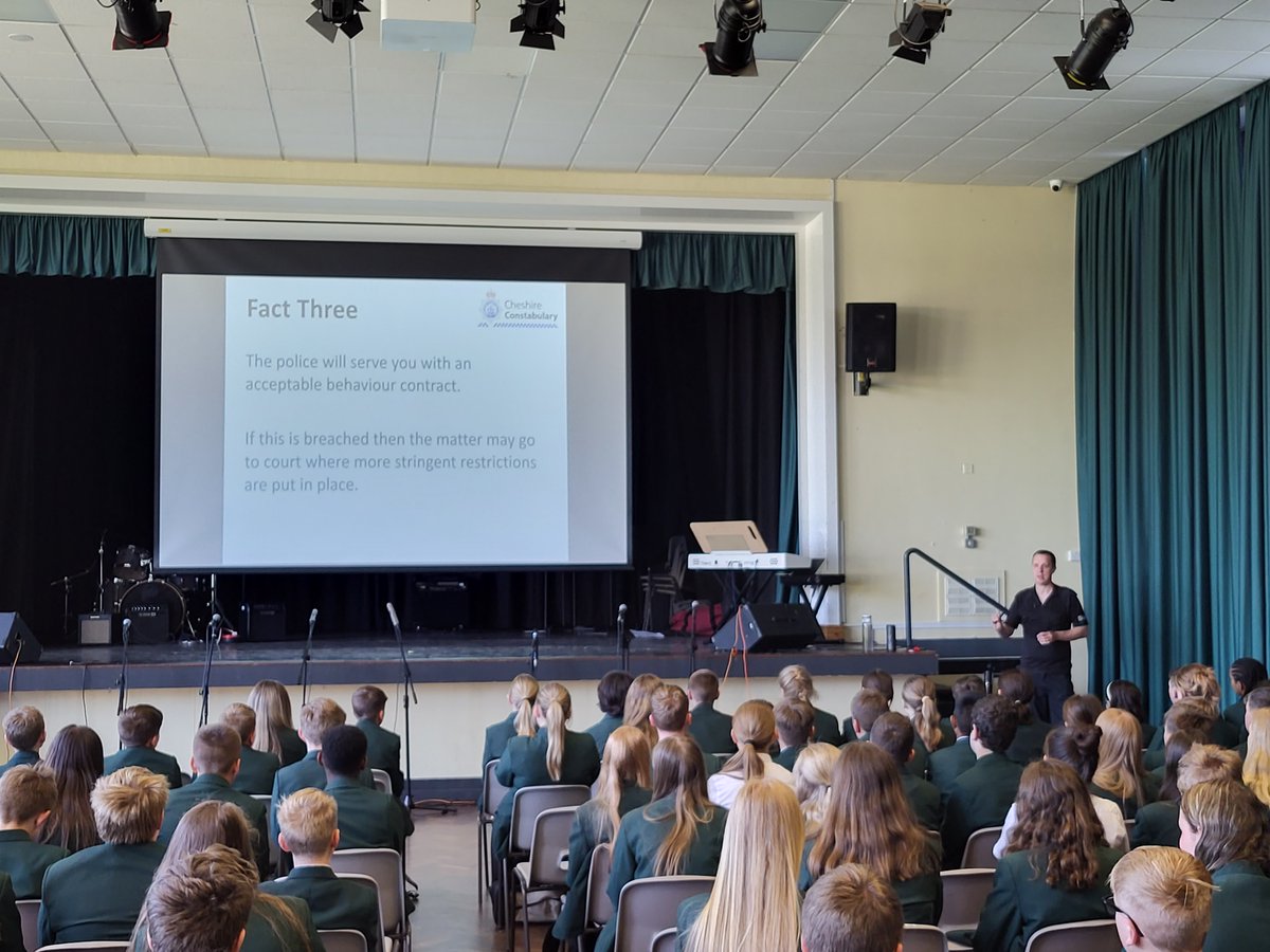 This morning a Year 7 assembly was held at <a href="/EatonBank/">Eaton Bank Academy</a> covering anti-social behaviour and staying safe during the summer break.
<a href="/PoliceCongleton/">Congleton Police</a> #antisocialbehaviourweek #asbweek