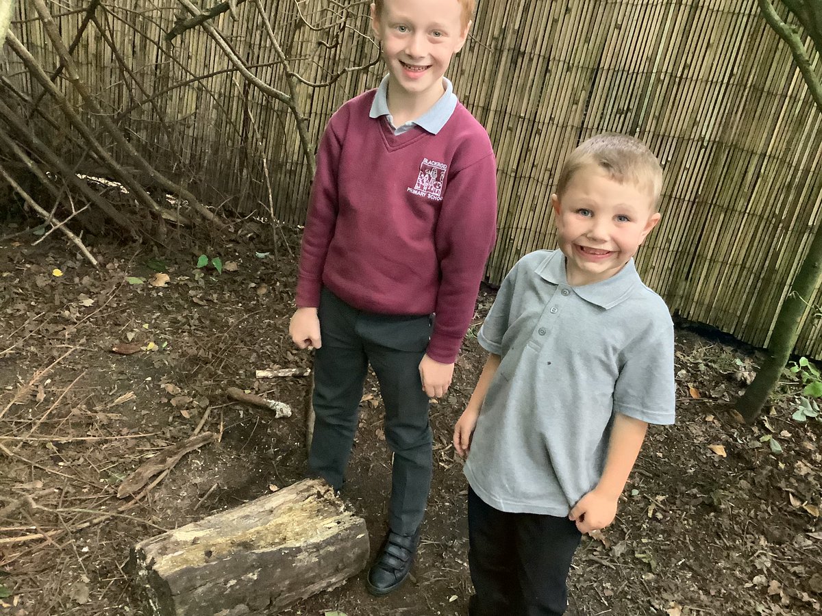 VanGogh_BPS's tweet photo. We really enjoyed going on our micro habitat hunt @BlackrodPSch https://t.co/Hgw5wkPDVo