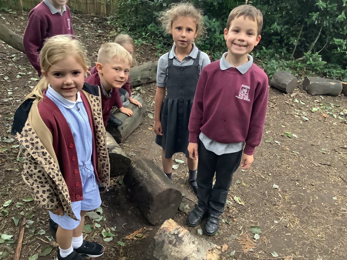 VanGogh_BPS's tweet photo. We really enjoyed going on our micro habitat hunt @BlackrodPSch https://t.co/Hgw5wkPDVo