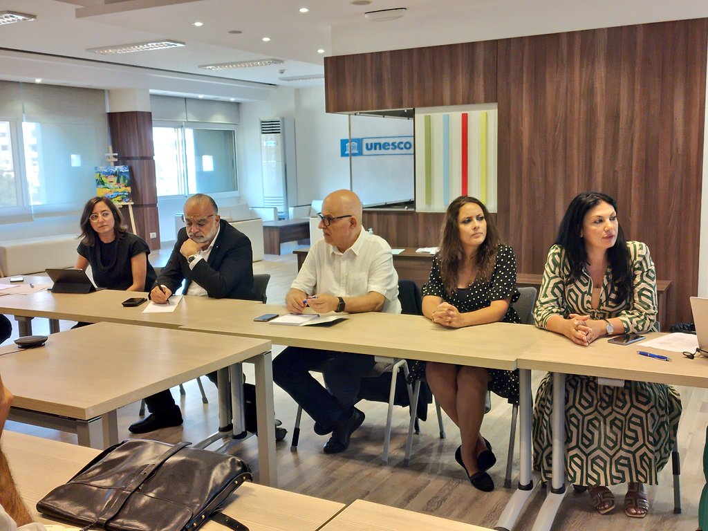 UNESCOBEIRUT's tweet photo. #HappeningNow
Stakeholders meet at UNESCO Beirut to discuss the final draft of the Conservation Management Plan for the Rachid Karami International Fair in Tripoli, following its development by UNESCO with the support of @GettyFoundation🇱🇧
#KeepingItModern #WorldHeritage #Culture https://t.co/3OQiOCDCL4