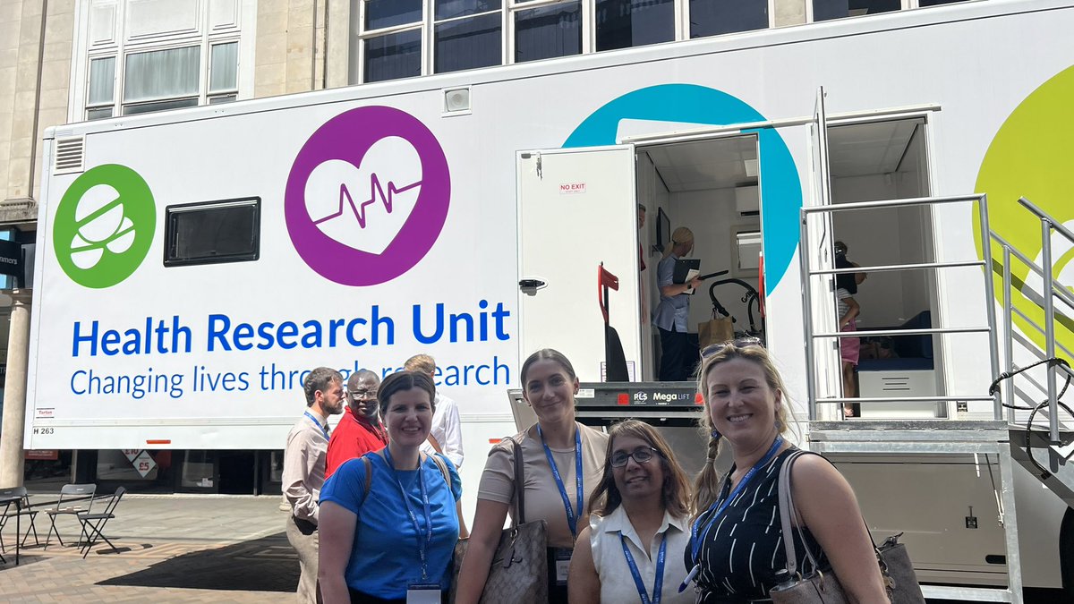 Took a walk to see @NottmCRF mobile Health Research Unit at lunch! Very cool! #crfconf23 @LeicResearch @NIHR_UKCRFN