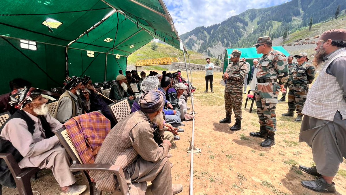 HukusBukus_786's tweet photo. #IndianArmy conducted an interraction with Bakarwal population at #Badgam. Following were discussed sanctity of the area,Rresource management, #education of Bakarwal's #children, #healthcare of elders, grazing areas &amp; vaccination of #animals.

#Kashmir #G20India #emeutes #Ukraine https://t.co/tLVdIFQ2zr