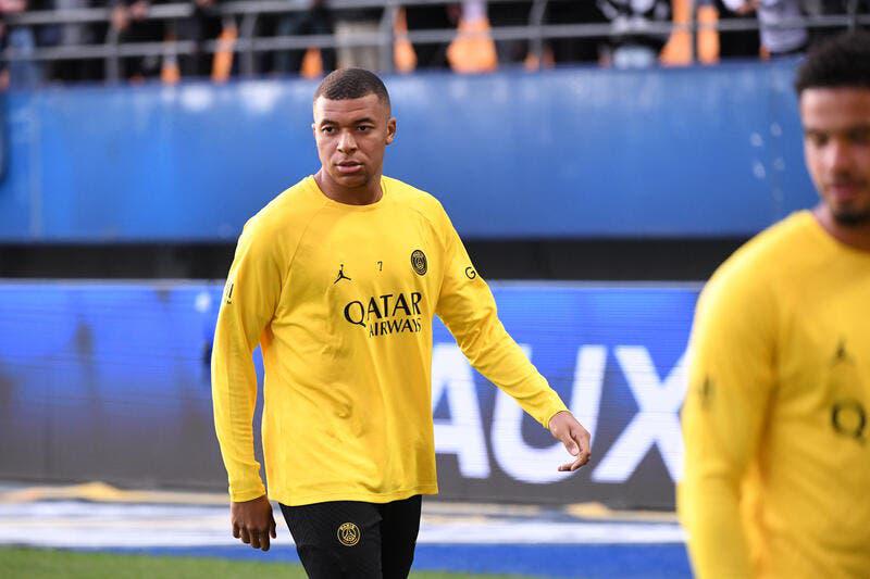 Football__leads's tweet photo. Mbappé à Arsenal, le coup de canon ! - #news #football - suivre l'actu en temps réel :  https://t.co/j4usCHoKzx https://t.co/LvXLojZL75