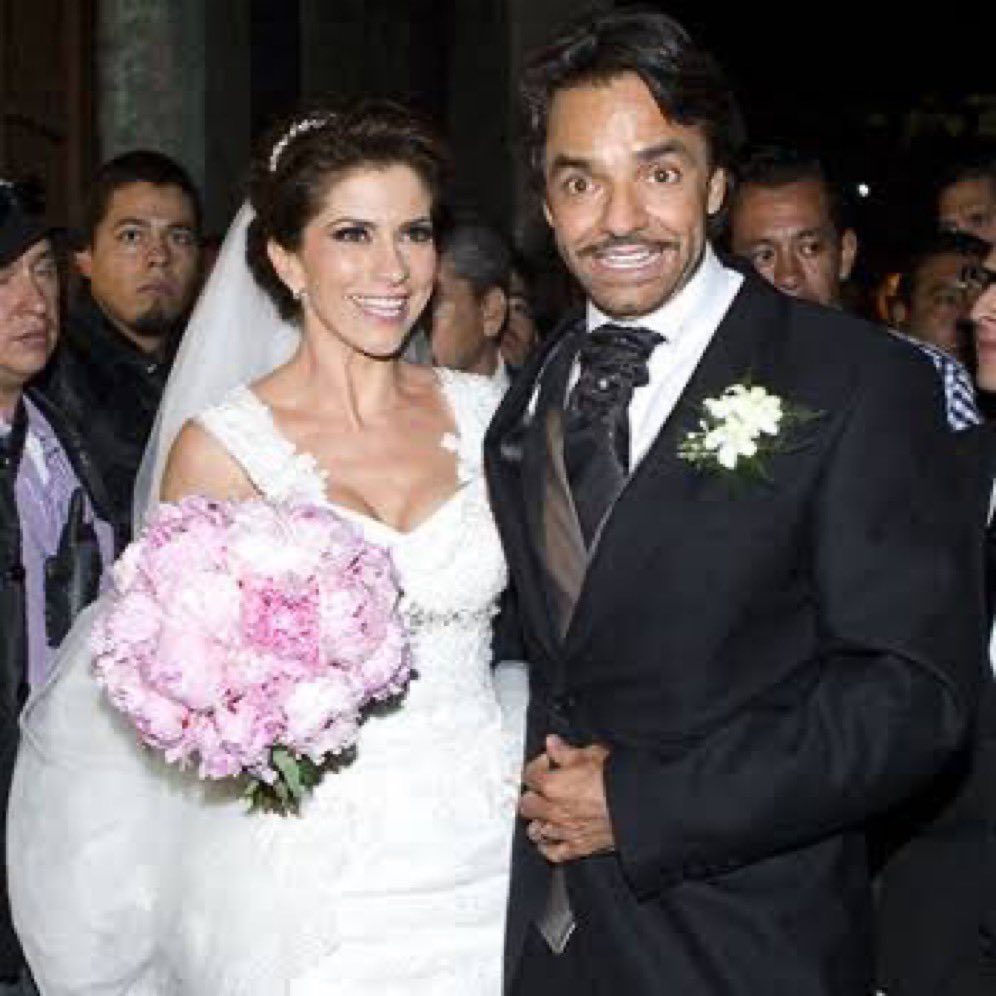 #UnDiaComoHoy #07J de 2012 contraen matrimonio Eugenio Derbez y Alessandra Rosaldo
<a href="/EugenioDerbez/">Eugenio Derbez</a> 
<a href="/alexrosaldo/">ALESSANDRA ROSALDO</a>