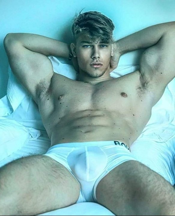 #Hotmen 22895