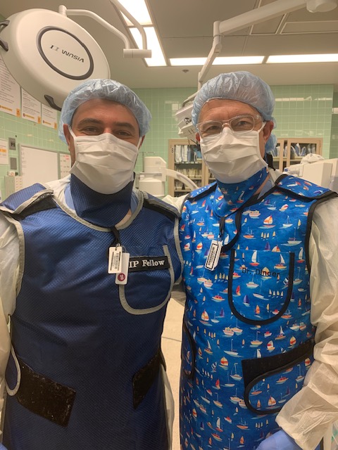 Great start with our new IP fellow (+ thoracic surgeon), @SevakKeshishya1! 3 rigids, 3 IONs, 3 EBUS and 2 stent placements in 2 days. @IPatUMN, @heynathani, @UMNpaccssocial, @AbbieBegnaud