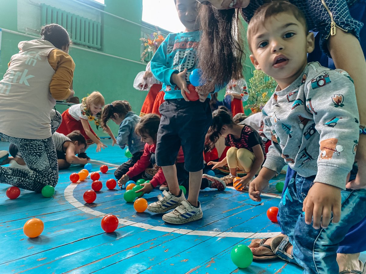 INTERSOSUkraine's tweet photo. @INTERSOSUkraine #Poltava team supported by our international partners @OCHA_Ukraine and #UkraineHumanitarianFund (UHF) provides assistance to people in need. 
🤍💙Read more: https://t.co/4AOuFSueNm

@Intersos #HumanitarianAid #INTERSOS #INTERSOS_Ukraine https://t.co/3ty1OfZnCf
