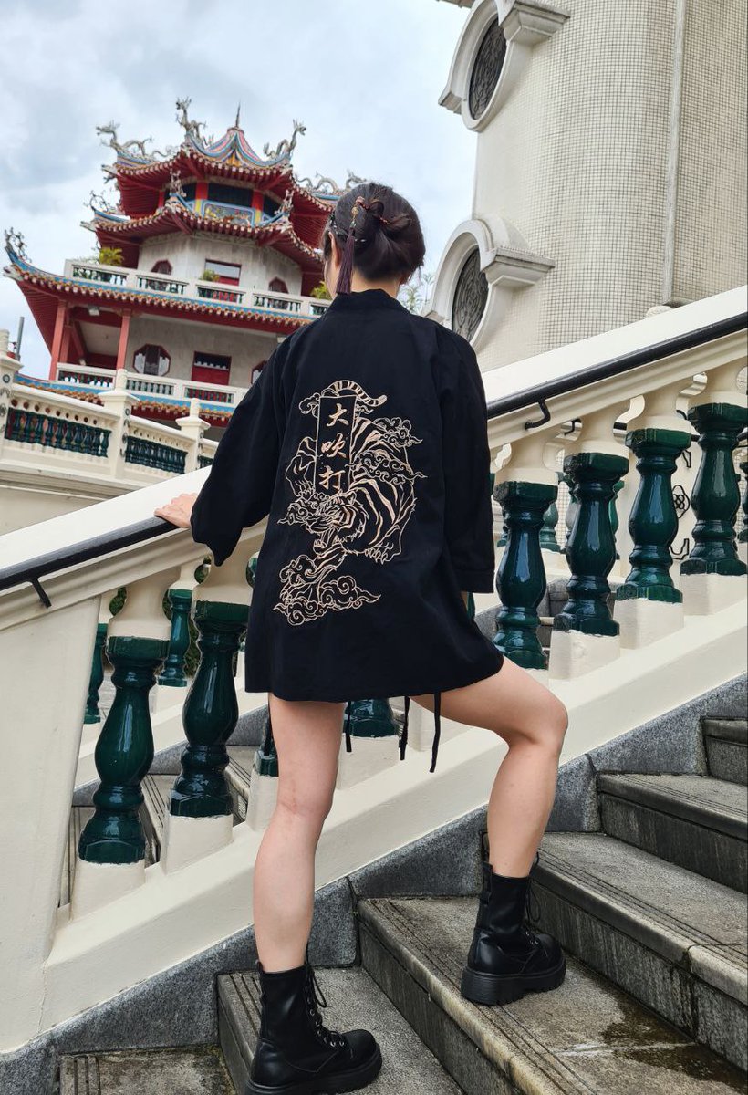 Esu_N_'s tweet image. ᦓꫀꪜꫀꪀ⁷ #EsuGiveaway

To celebrate BTS as 7, JK&apos;s SEVEN release &amp;amp; 7 July!
I will be giving away a 7 item set! 

✅ Like &amp;amp; RT
✅ Like &amp;amp; RT pinned
✅ Choose Dragon OR Tiger Hanbok

🌍 Worldwide 
🗓️ Ends 31 July

• 2 winners
• Set items are random except hanbok