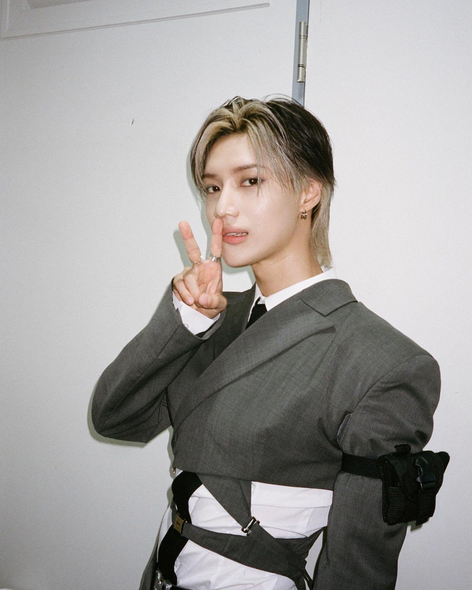 xoarchiveox's tweet photo. 230707 xoalsox IG https://t.co/CL2CBRXFNX