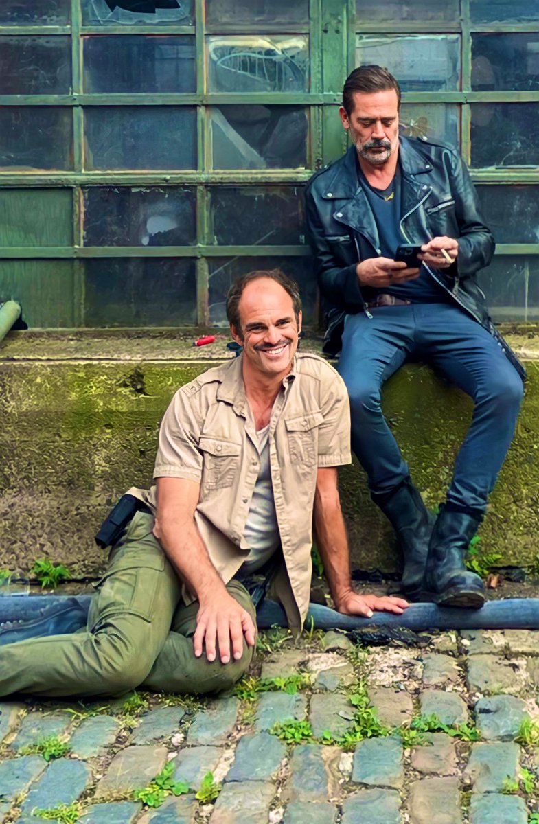 DeadCityAMC's tweet image. Reunited and it feels so good♥️ #TWD #DeadCity