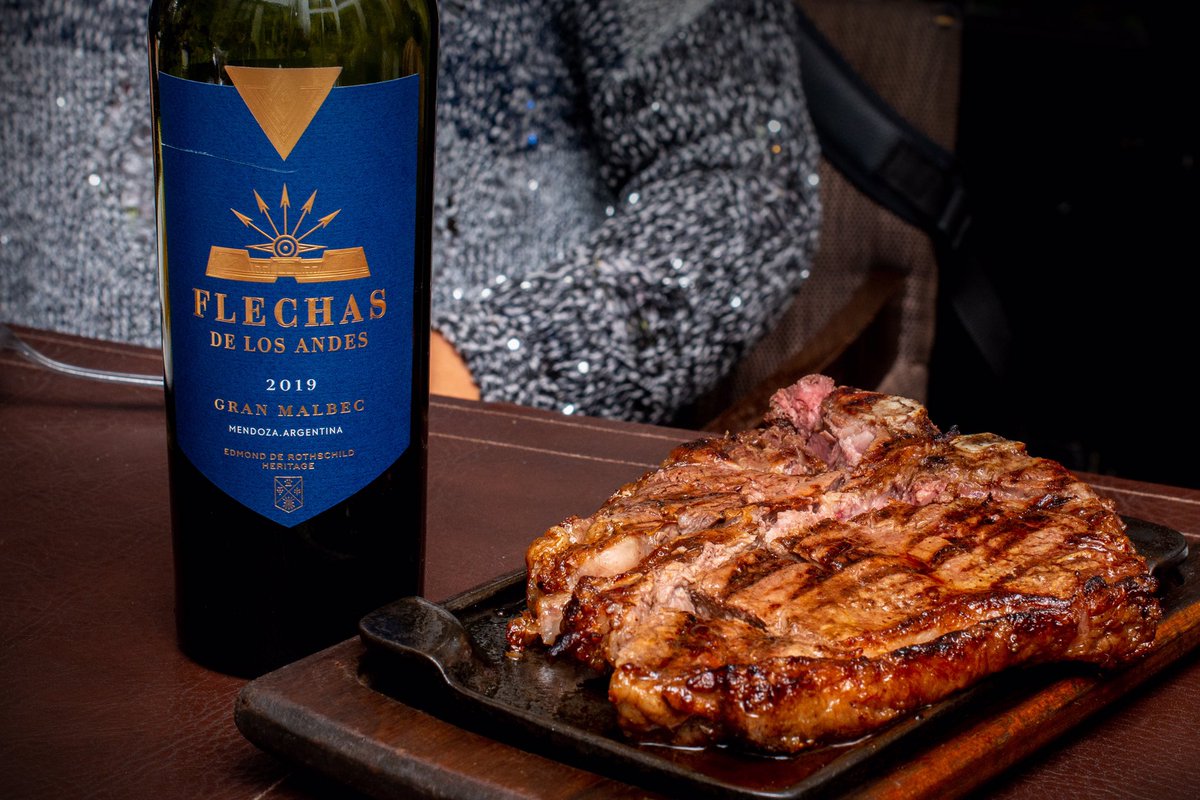 Bodega Flechas de los Andes (@flechaswineok) on Twitter photo Armonizados con una propuesta de lujo con el menú de #LaMalbequería, compartimos las novedades de <a href="/flechaswineok/">Bodega Flechas de los Andes</a> de las líneas #PuntadeFlechas y #FlechasdelosAndes junto a Pablo Richardi, nuestro enólogo director e invitados especiales … 🍷🍇🇦🇷 Armonizados con una propuesta de lujo con el menú de #LaMalbequería, compartimos las novedades de <a href="/flechaswineok/">Bodega Flechas de los Andes</a> de las líneas #PuntadeFlechas y #FlechasdelosAndes junto a Pablo Richardi, nuestro enólogo director e invitados especiales … 🍷🍇🇦🇷