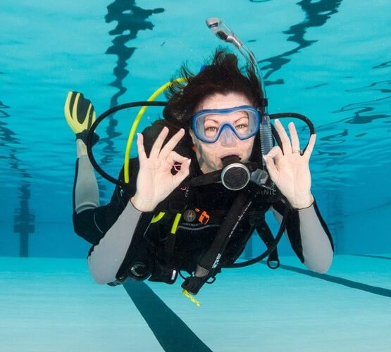 barteraccount75's tweet photo. TRADE 1 Complete!!!

After some exciting offers we've settled on our first trade. We've swapped our books for a 2 Hour Discover Scuba Diving experience with North West Dive Shop. 

We're now looking for offers to swap this sub aqua experience.

#BarterAccount https://t.co/hxMNF8ySOF