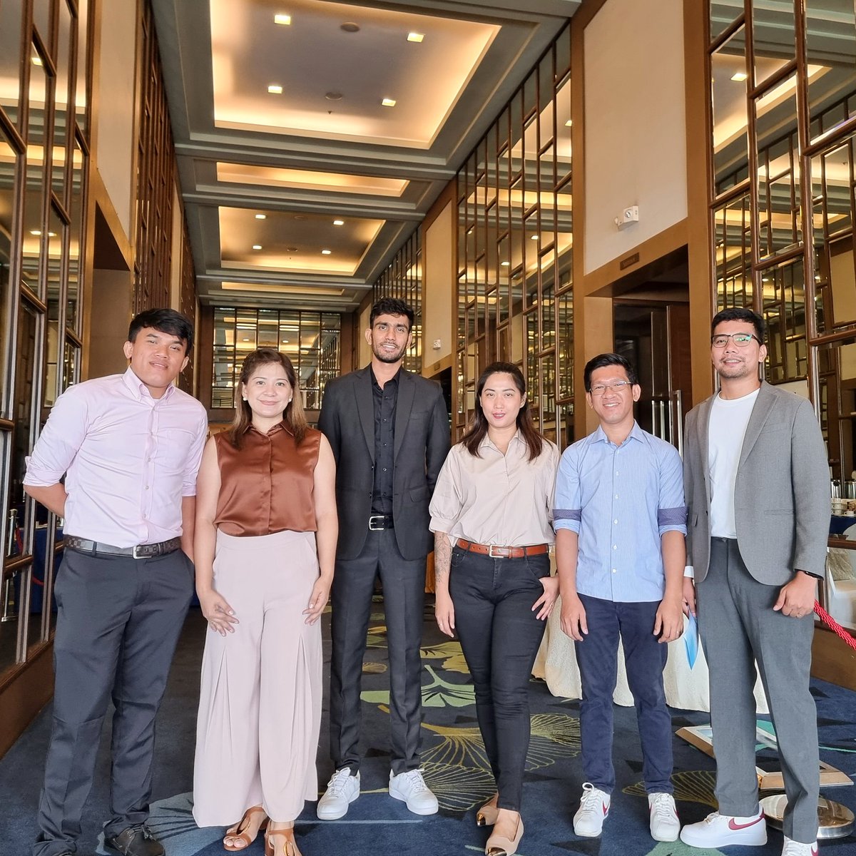 thehexnode's tweet image. Sharing the snapshots of an enriching product training session all the way from Philippines! Our product expert had a great time engaging and sharing the product insights with our partner - RedDot Imaging, Philippines.  

#producttraining #customerengagement #clientinteraction