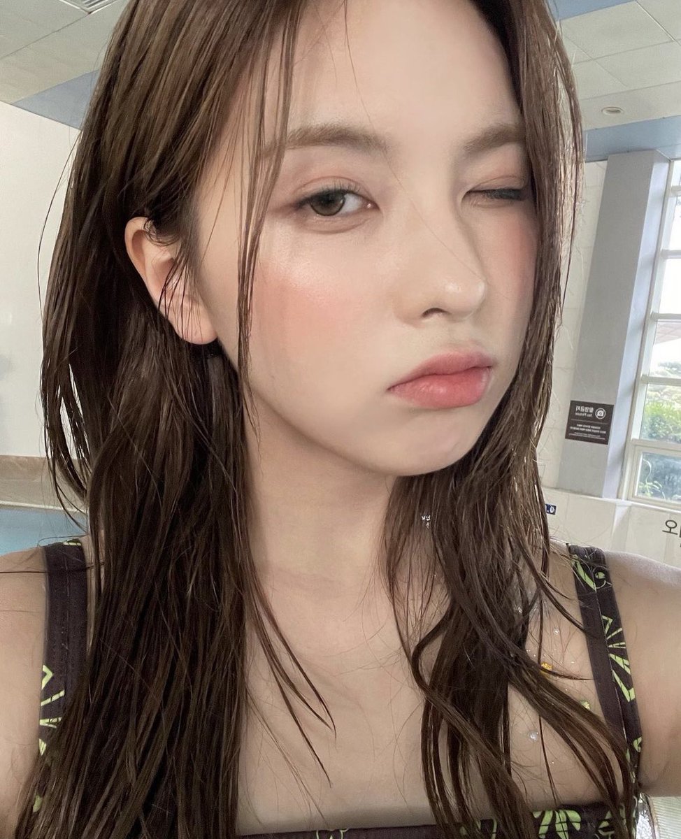 baesgallery's tweet photo. #bae instagram update (1/3) https://t.co/3kQz1h1nwm