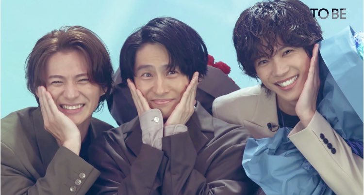 k09290402's tweet photo. コンサートやりたいって😭💓
インスタ全然フォローできないしファンクラブ720分待ちですでに倍率のエグさ伺えるけど会いたすぎる！！！
そして、この2人にはさまれてるのにおじさん感0の健くん凄すぎってずっと思ってる。笑
#TOBE 
#平野紫耀
#神宮寺勇太
#三宅健 https://t.co/mFCkz9kTlY
