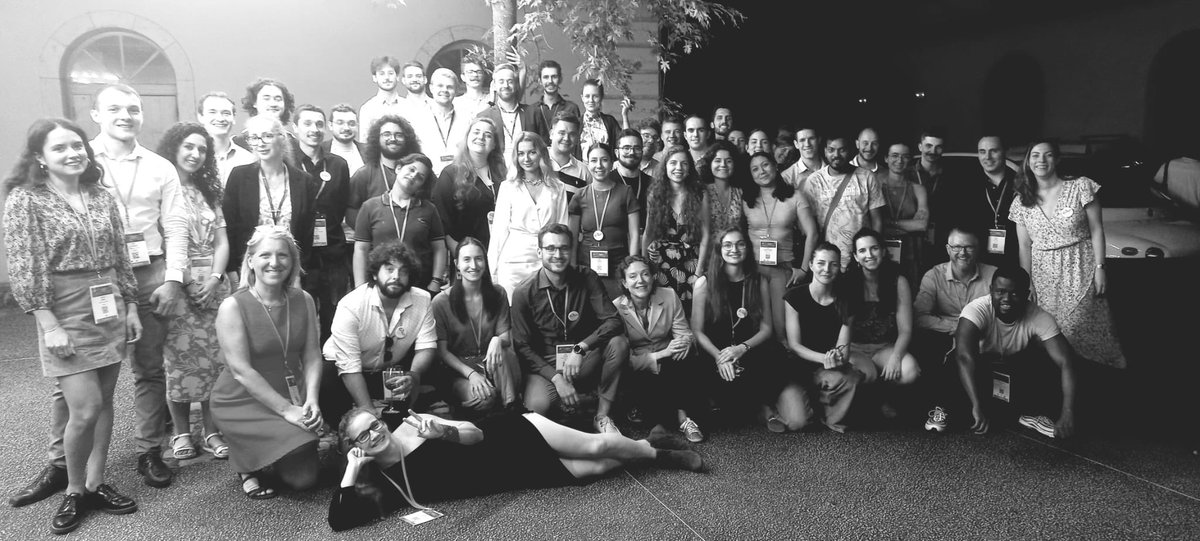 BienDansMaThese's tweet photo. Throwback #ECerS2023 🇫🇷
Very happy to below at this Ceramists community and to have been one of the @YoungCeramists representative. So proud of my PhD laboratory #MATEIS which carried out this incredible event and to have been part as the volunteer force 💪🏻 https://t.co/f4kMOWCrO5