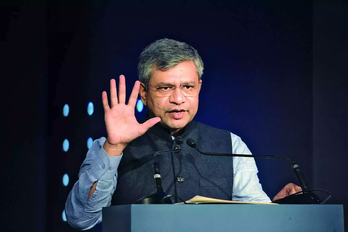 ET_Infra's tweet image. Vaishnaw sanctions Rs 1-cr assistance for Odisha's Bahanaga etinfra.com/s/2rhd8nz via @ET_Infra @AshwiniVaishnaw #people #railwayindustry #railways #odishatraintragedy