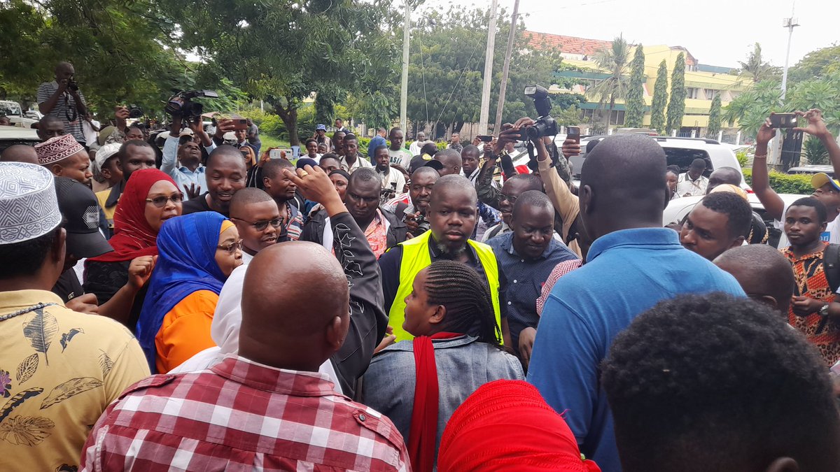 AjendaKenya's tweet photo. We joined the people's March today in Mombasa to express our dissatisfaction with the current Finance Act through a peaceful protest.
#SabasabaMarchForOurLives 
#NJAARevolution https://t.co/3R8YQp3Eq7