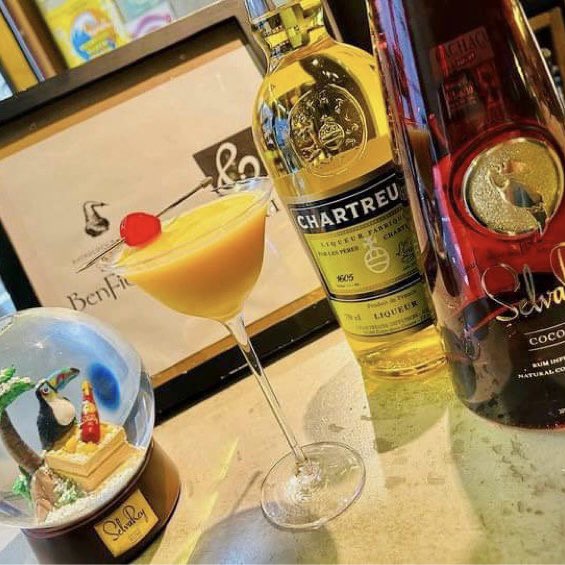 and__spirits's tweet photo. 10周年アニバーサリーマンスということで、今週からBar Benfiddichスペシャルカクテルメニューをリニューアルしていただきました🥹🙌
完全制覇目指して、金土のご来店をお待ちしています🫶
今週末のゲストは、わっきーさんですよ〜🥸💓
#benfiddich #andspirits https://t.co/Mw1y42osZG