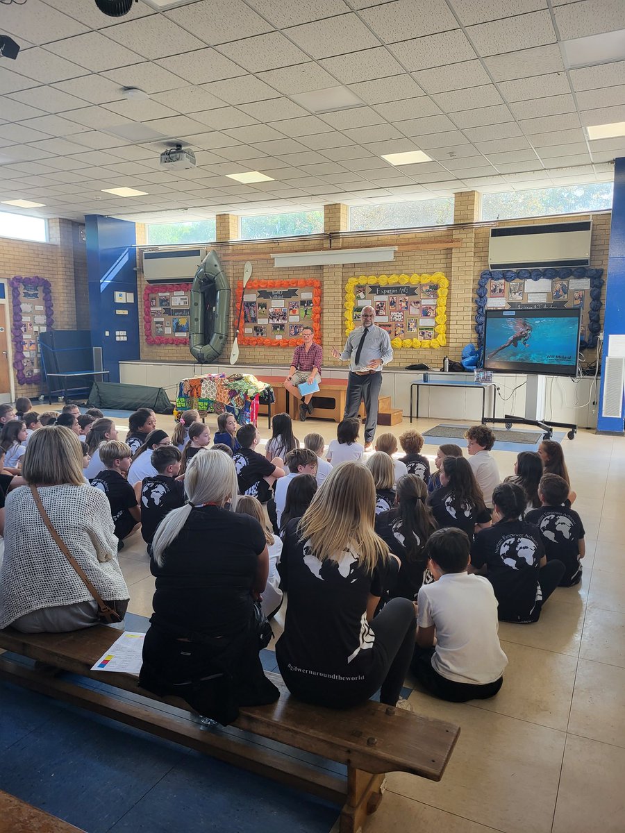 To finish off the week, we're at <a href="/gilwern_school/">Gilwern School</a> to celebrate #Gilwernaroundtheworld 🌎 A whole timetable of workshops had been planned for us - diolch yn fawr! #OSydneyiGymru <a href="/TaithWales/">Taith</a>