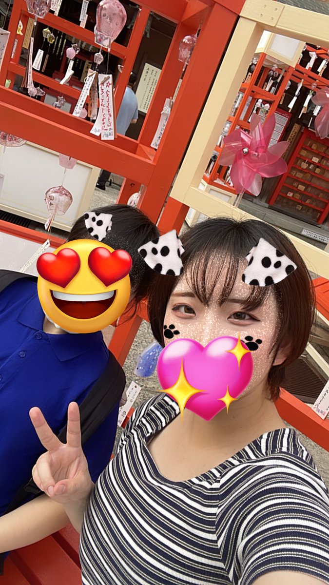 風鈴祭りにお友達と行ってきた〜
めちゃくちゃ綺麗だったから一眼レフとかで撮りたかった………
カメラ欲しいね………