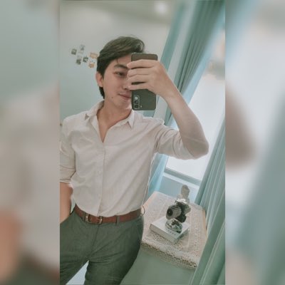 Henrychiwa's tweet photo. #ẢnhHồsơMới hi there https://t.co/1ymEz0ehdW