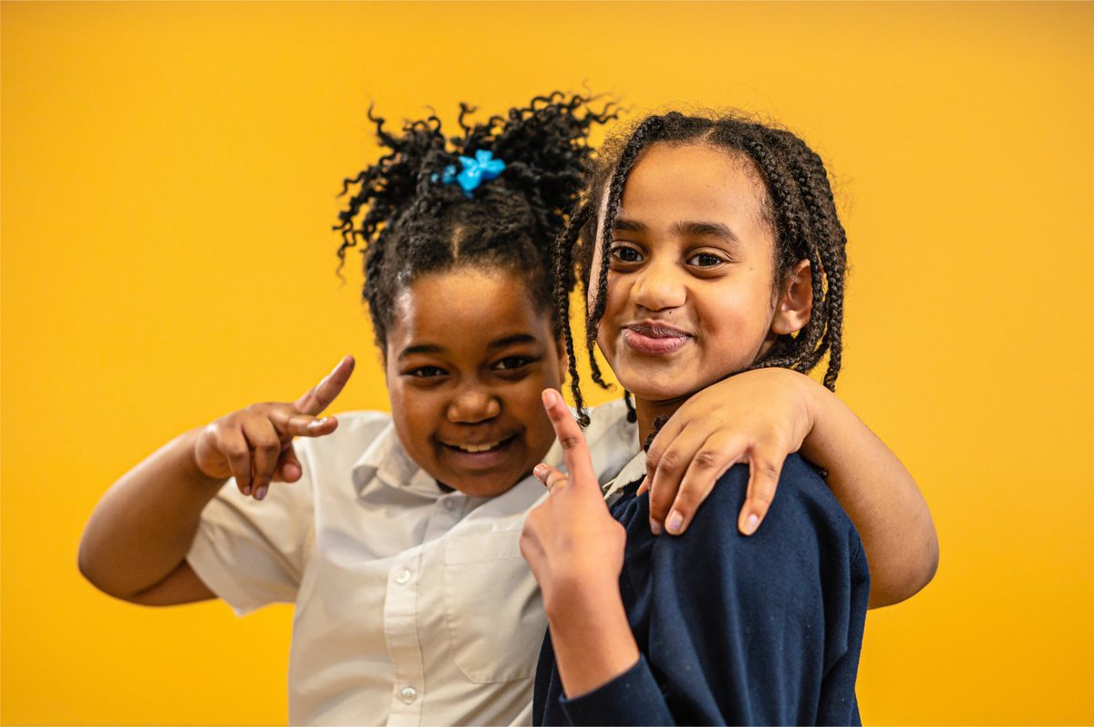 How can we teach young girls to love sport?😍

There are two key areas we need to provide...
✍🏻 The right narrative: Stop stereotyping girls and instead bolster their confidence

⚽ The right skills: Equip girls with the right skills and provide opportunities in and out of school