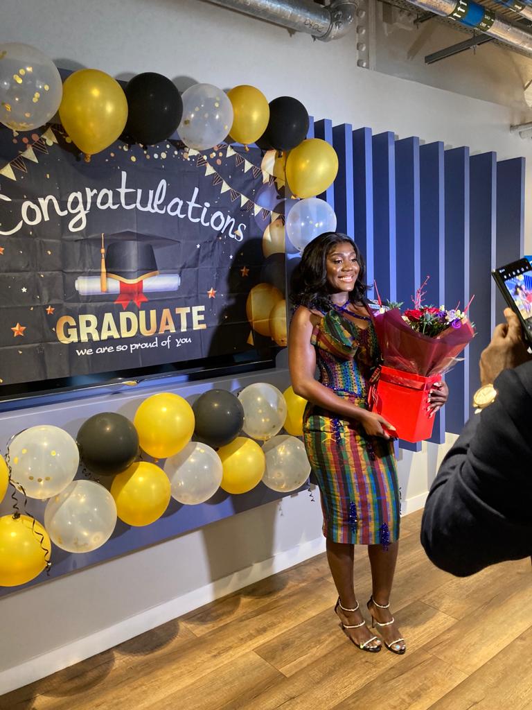 aparto student tweet media