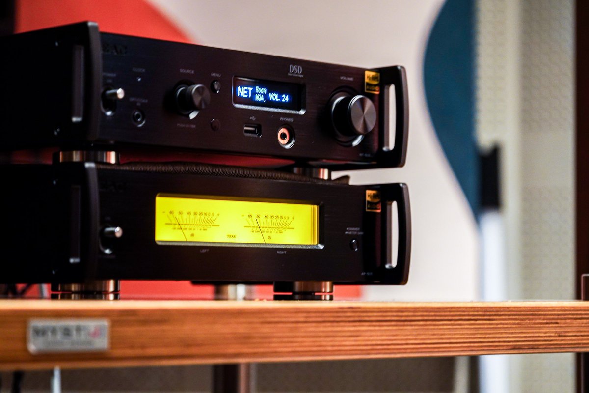 TEAC 505 system.
NT-505-X &amp; AP-505. Compact yet lyrical.