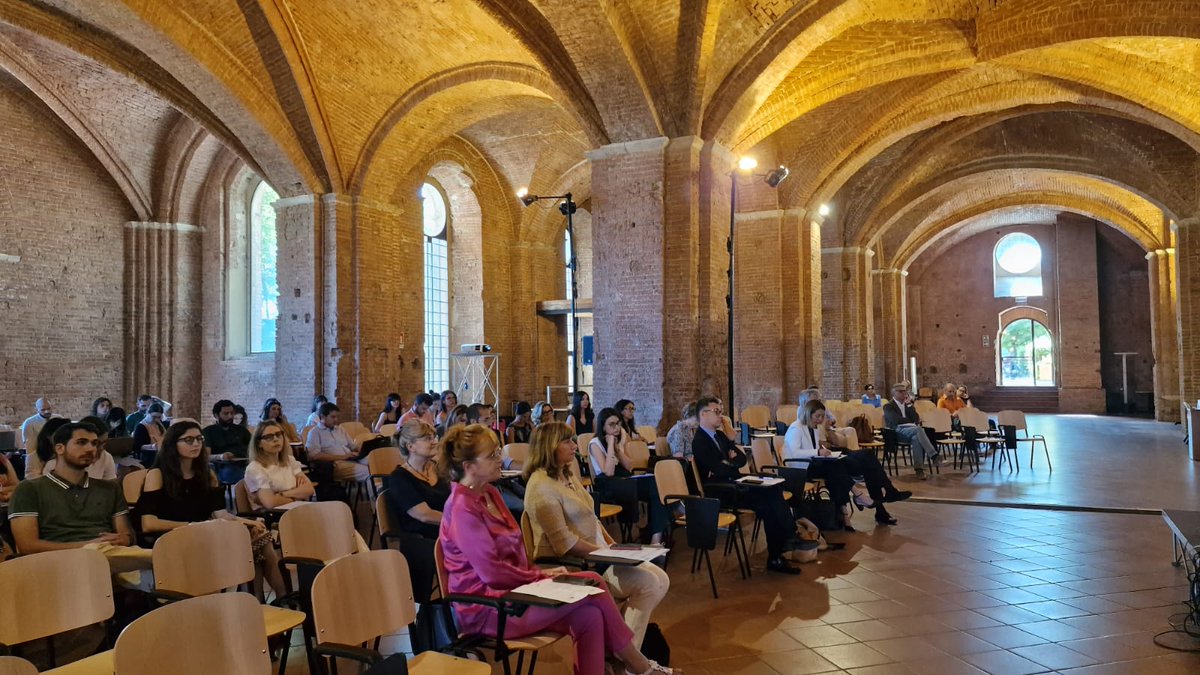 TOUR4EU (@tour4eu) on Twitter photo Giornata <a href="/MSCActions/">Marie Skłodowska-Curie Actions</a>
Mrs. Celine Peroni, Policy Officer presso l'Unità MSCA del DG EAC <a href="/EU_Commission/">European Commission</a>, ci spiega l'iniziativa MSCA Seal of Excellence Giornata <a href="/MSCActions/">Marie Skłodowska-Curie Actions</a>
Mrs. Celine Peroni, Policy Officer presso l'Unità MSCA del DG EAC <a href="/EU_Commission/">European Commission</a>, ci spiega l'iniziativa MSCA Seal of Excellence