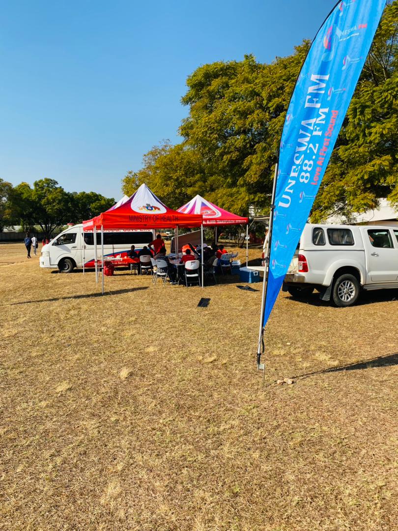 UneswaFM's tweet photo. Uneswa FM brings you #Saveblood at Uneswa, Kwaluseni Campus next Multi Purpose Hall (MPH). Donate blood and save lives. #UneswaFM  #Uneswa https://t.co/XZyAX5ecMi