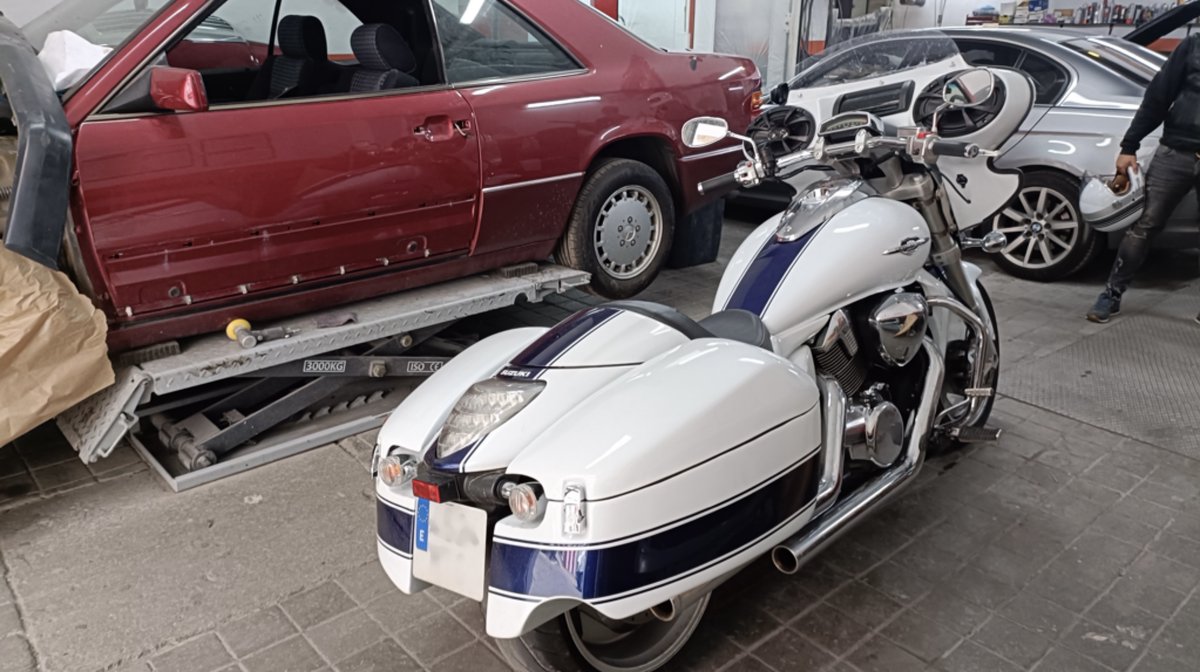aiko_motor's tweet photo. Así salía del #taller la súper #suzuki #intruder tras la #pintura del batwing y bailes traseros ... ¡Como nueva! 👏🔥@SuzukiMotoES

#chapaypintura #suzukimotorcycle #suzukimotos #motos #restaurar #madrid #tallermotos #talleres #tallermecanico #mecanico #talleres #suzukilovers https://t.co/ksqF2czu3C
