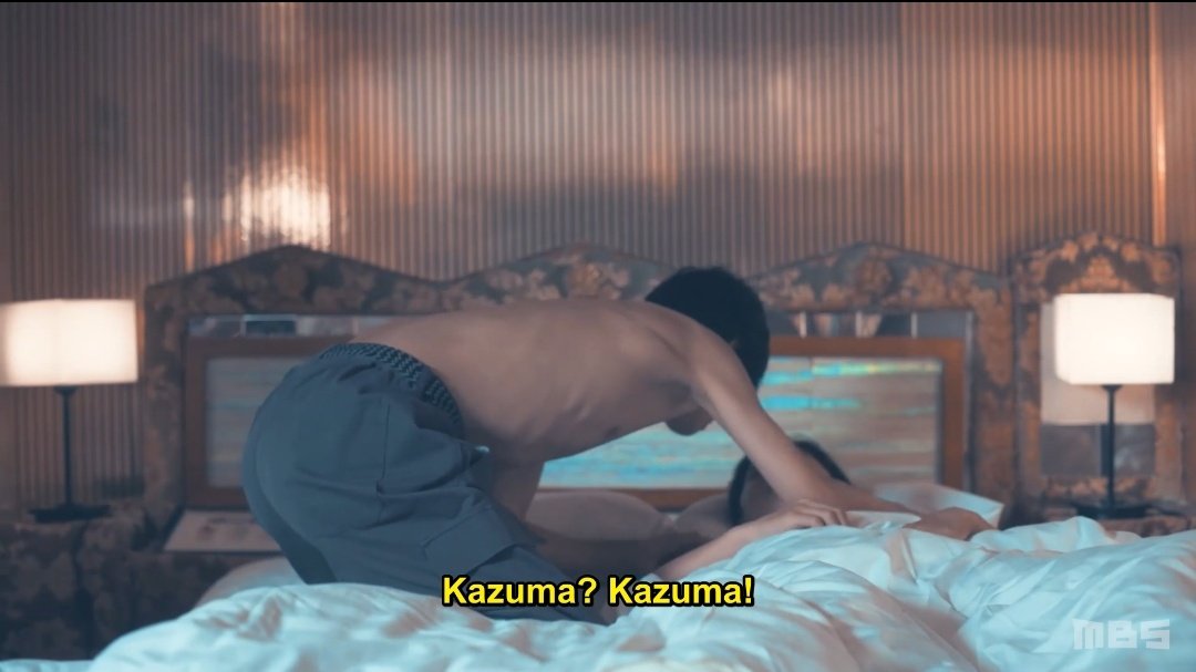 leandromartyns1's tweet photo. Nitidamente todos os traumas do Ren estão aqui e não são poucos:
O desmaio do Kazuma
O SAMU levando ele praticamente morto
A mãe dele rejeitando fortemente tudo
E esse velho, aaaa esse velho vai ser um problema #TokyoInAprilIsEP4 #TokyoInAprilIs #TokyoInAprilEP4 https://t.co/qbc0B2xVEo