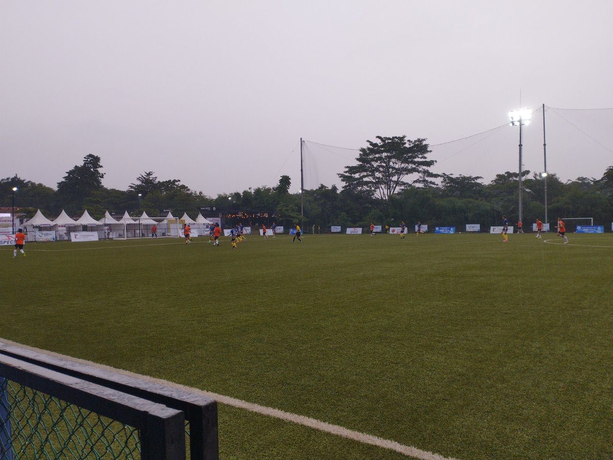 ItsMe_RBH's tweet photo. FATTO ZAPELLO (Bandung) vs CENTRAL VISAYAS (Philippines)
at Asiop Training Ground.
Garuda International Competition.
#GIC3 #U17 https://t.co/uY8vdntfPq