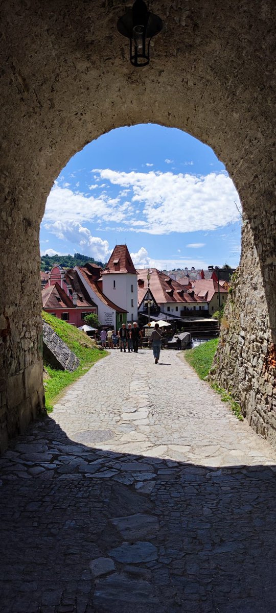 AMinorczyk's tweet photo. Żegnamy #Krumlow ;) pora ruszać dalej w drogę #Czechy https://t.co/GsHkMlWsXL